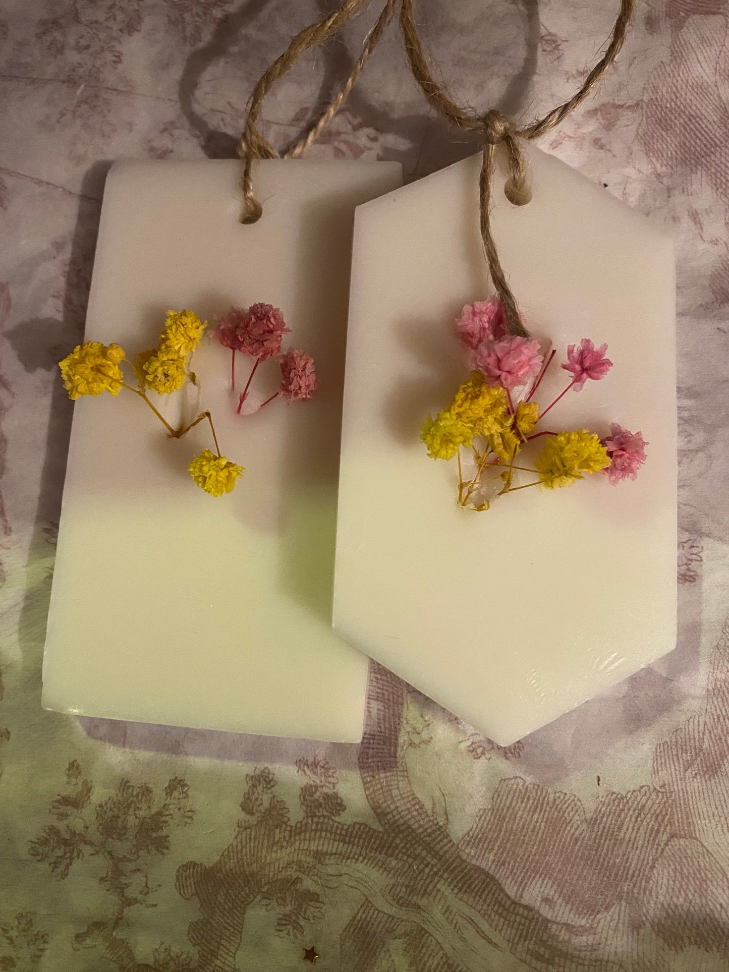 “Daffodil fields” fragrance